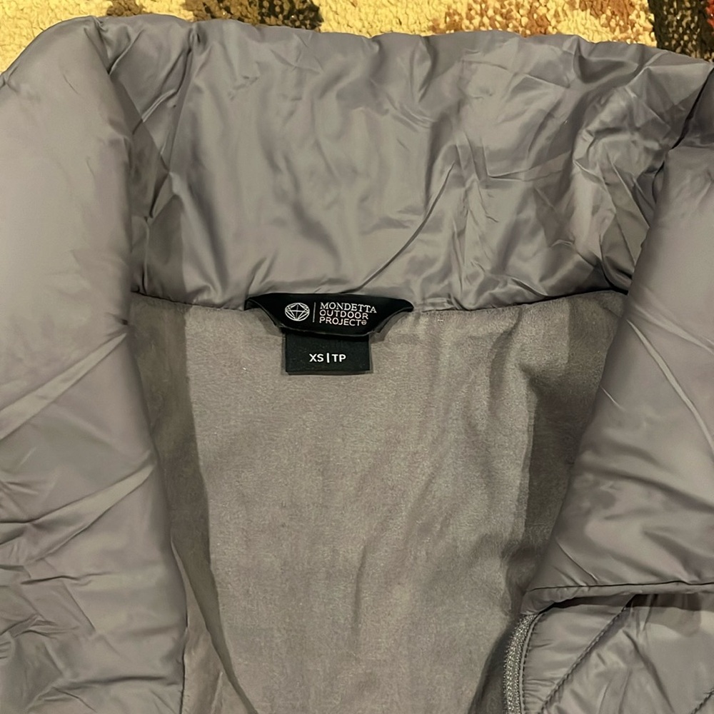 Womens Mondetta outdoor project puffer vest - Picture 2 of 5